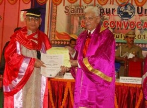 Padmashree Dr. Chaturbhuj Meher conferred Doctorate by Sambalpur University