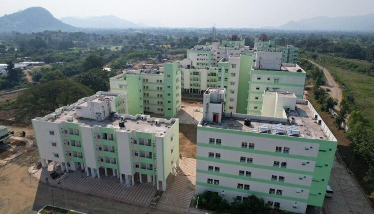 Rendo Majhi Medical College at Bhawanipatna