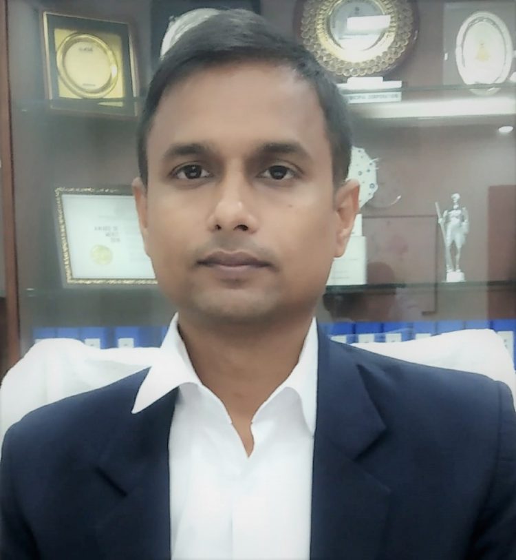 Shubham Saxena DM & Collector of Sambalpur