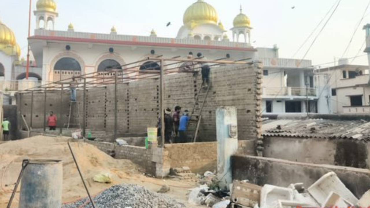 Construct of vending zone near Gurudwara