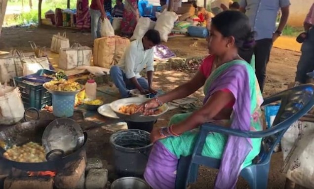 After 20 Yrs With Maoists, Couple Sells ‘Gupchup’ For Livelihood In Odisha’s Sambalpur