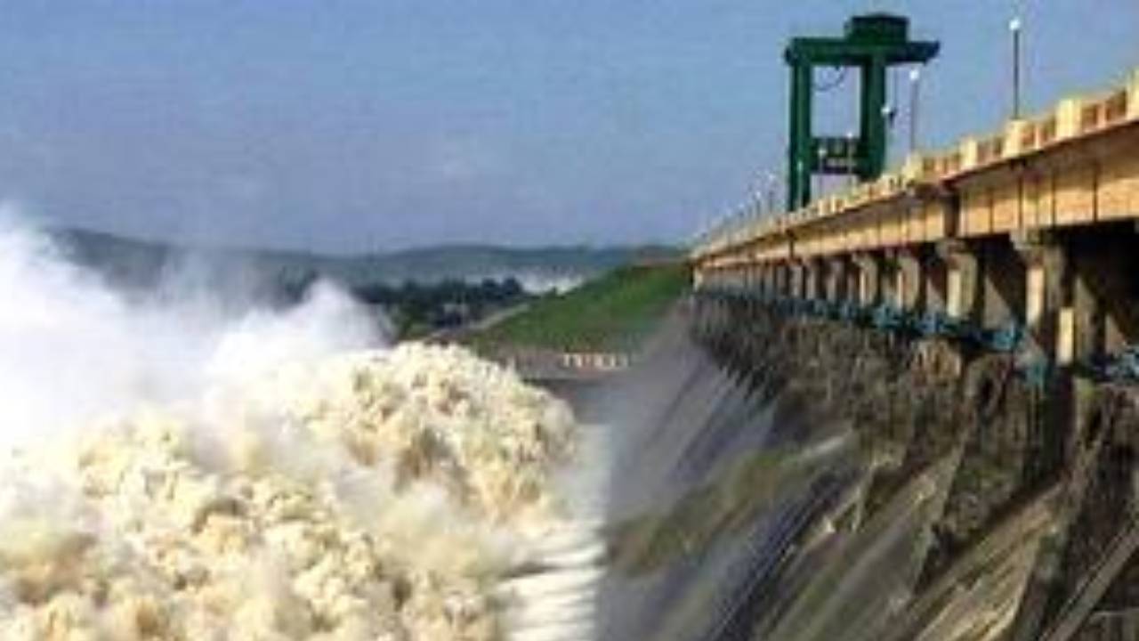 Hirakud reached its top most level 629.33ft